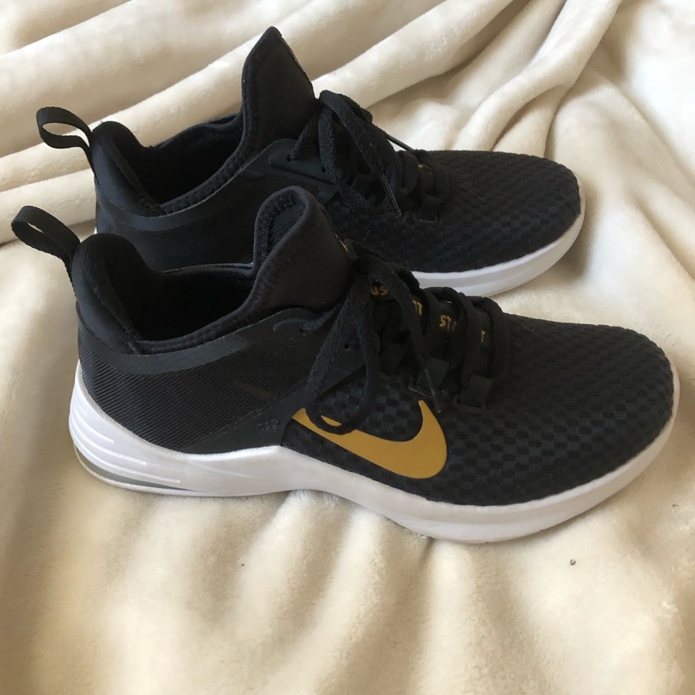 Nike Air Max Bella TR training shoe